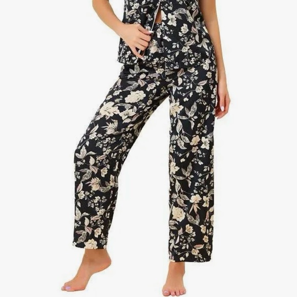 EC Croft & Barrow Black Floral Silky Satin Feel Sleep Pants Size Medium - Picture 1 of 11